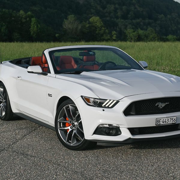 Cabrio-Ford-Mustang-Gt-500